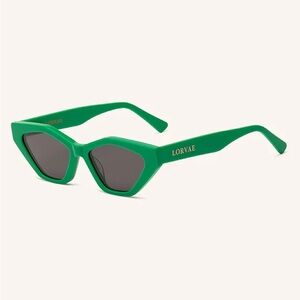 Lorvae Green Sunglasses